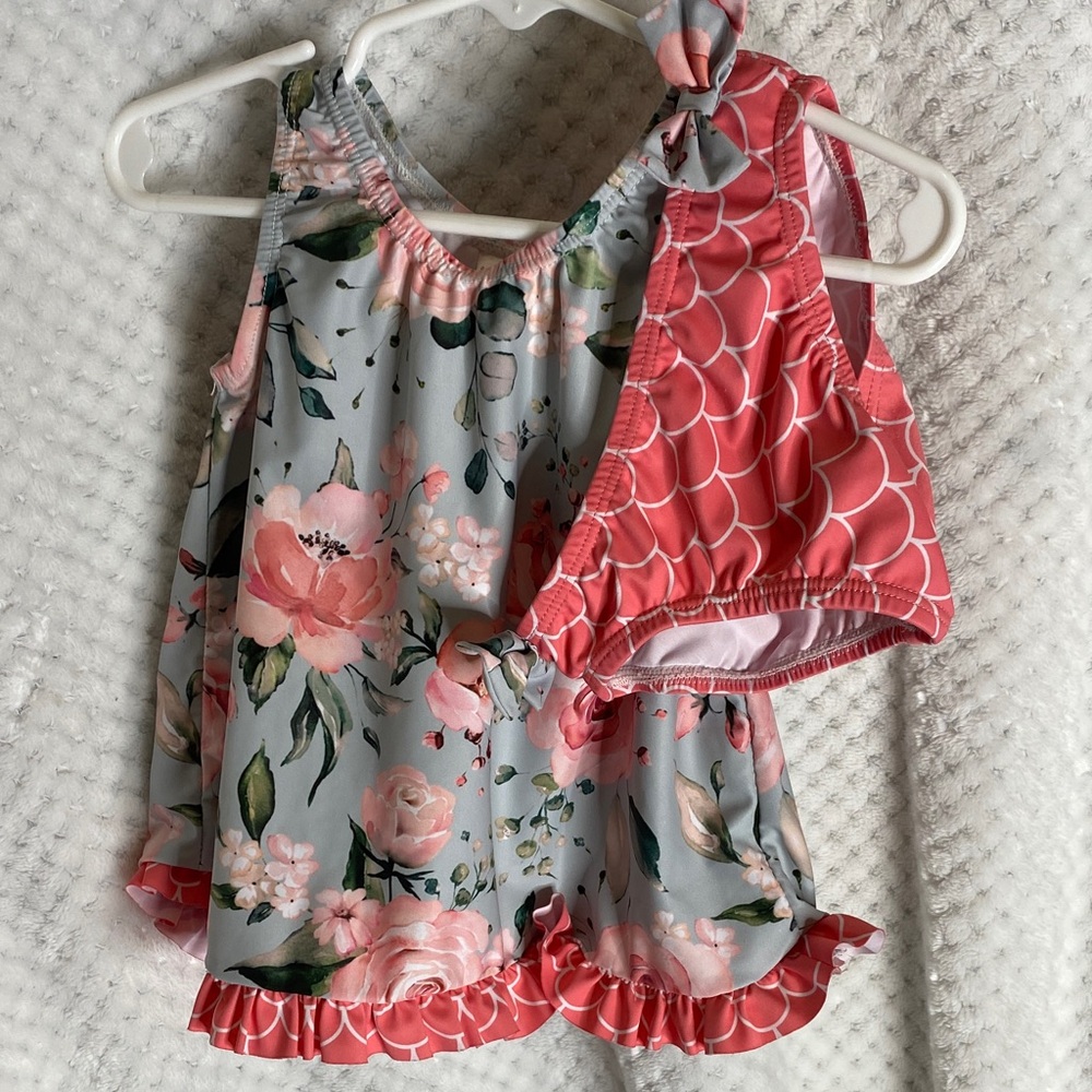 Floral Penelope Plumm swimwear with Ruffled Details